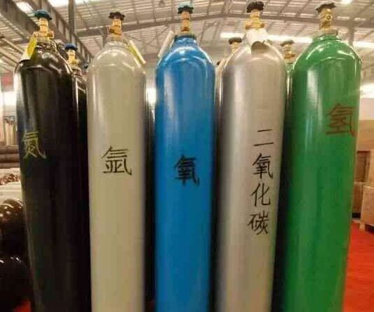 太原工業(yè)氣體氧氣，乙炔，氬氣，氮氣的制取與用法